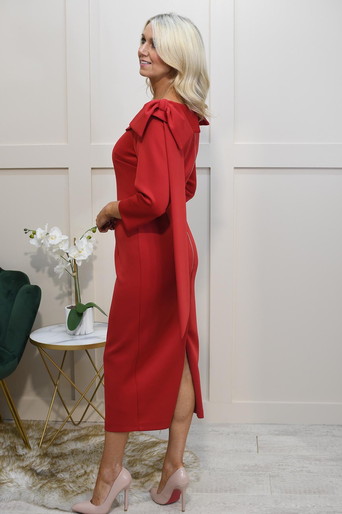 Red straight dress top