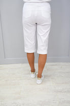 Robell Bella White Shorts - 51625 5499 10Robell Bella White Shorts - 51625 5499 10